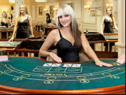 ragazze croupier nei casino dal vivo